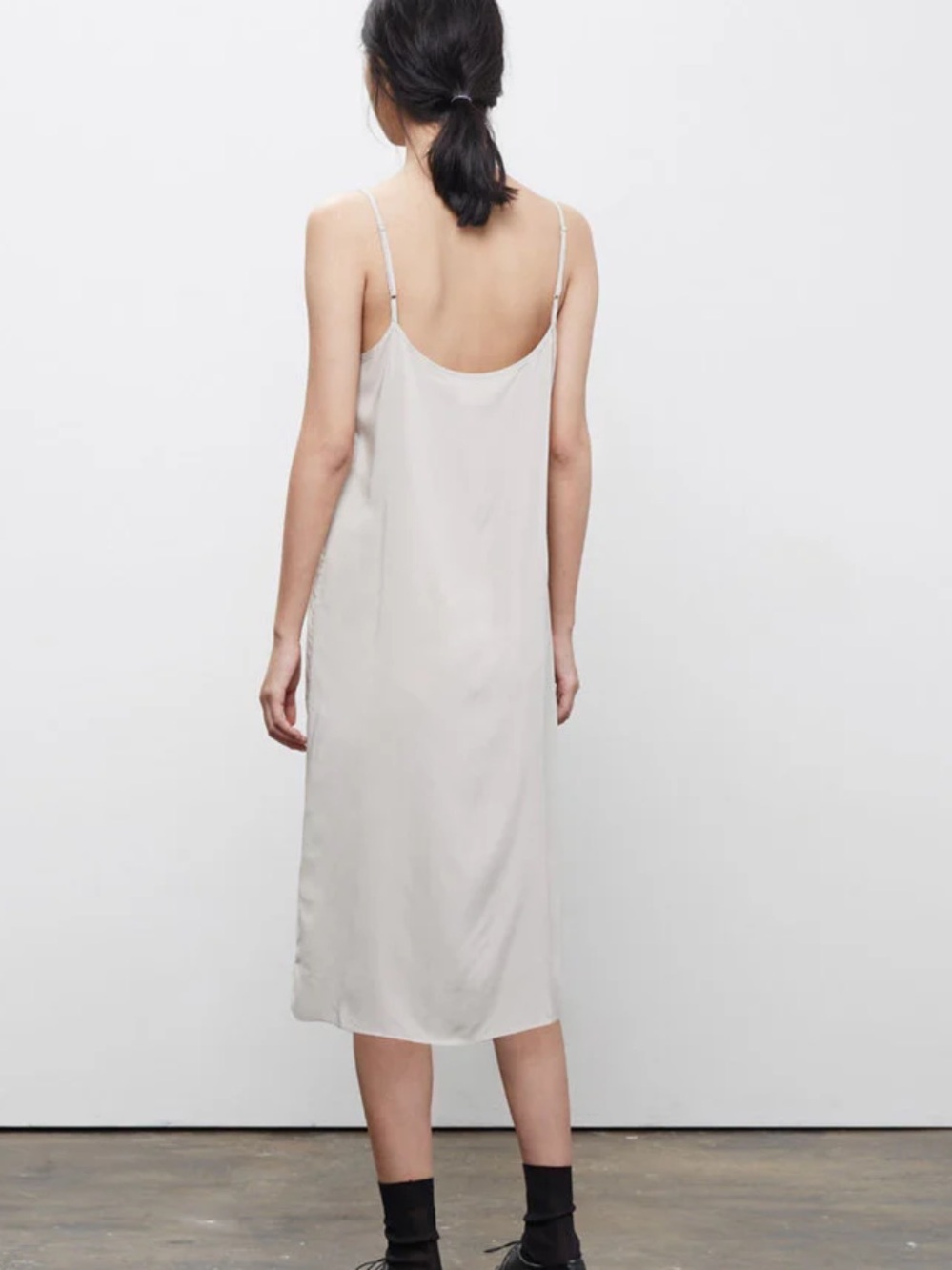 La Garconne Moderne Slip Dress light grey M NWT - Picture 2 of 3
